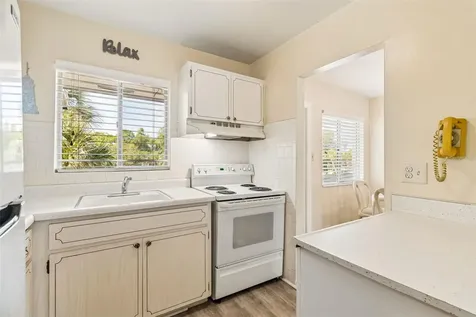 1837 Flamingo Boulevard Bradenton FL 34207