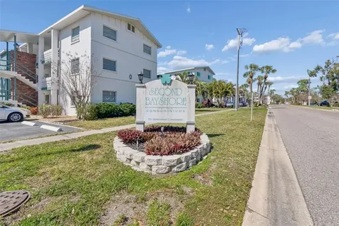 1837 Flamingo Boulevard Bradenton FL 34207
