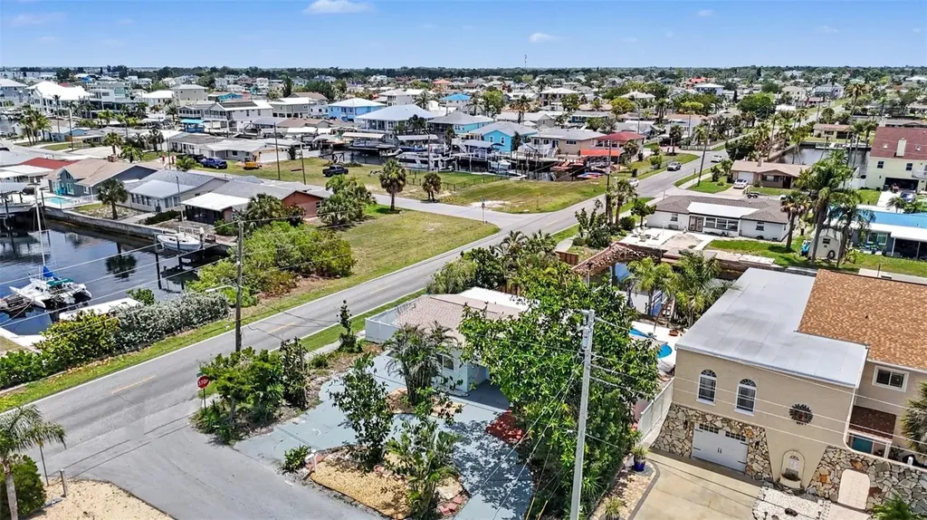 13714 Allyn Drive Hudson FL 34667