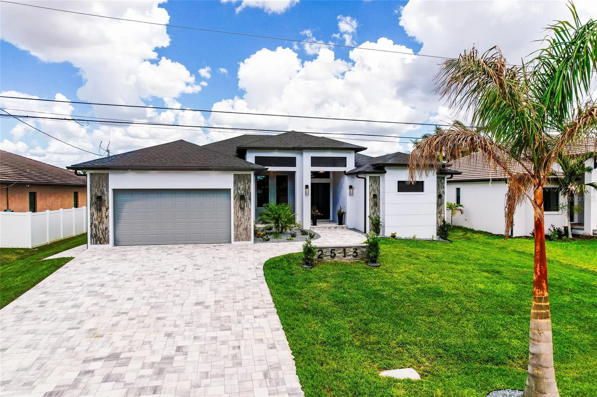 2513 SW 25th Avenue Cape Coral FL 33914