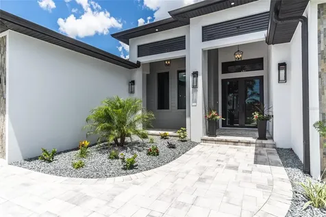 2513 SW 25th Avenue Cape Coral FL 33914