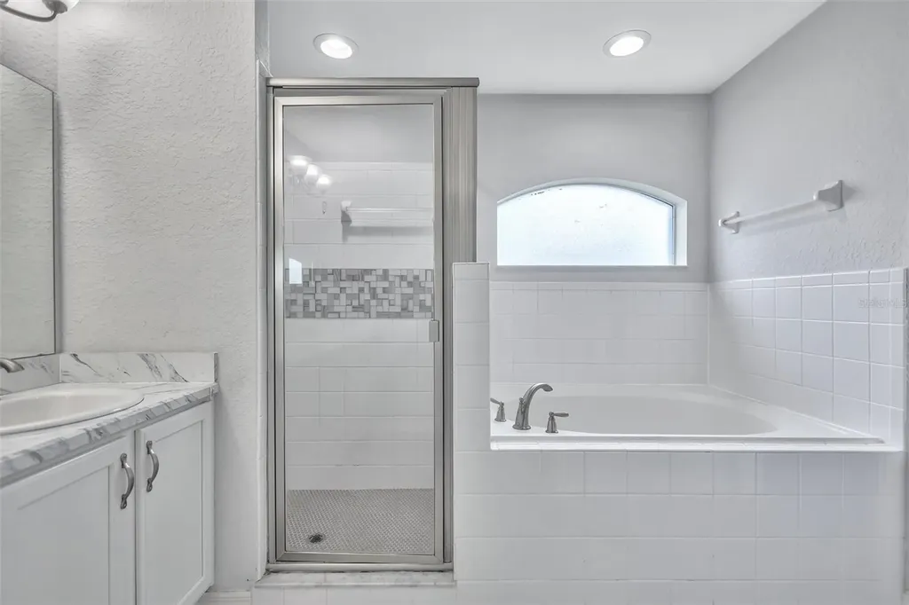 7056 Gideon Circle Zephyrhills FL 33541