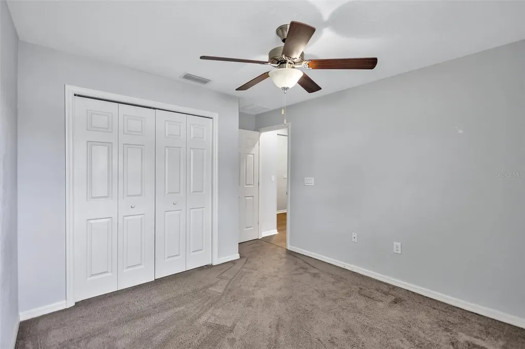 7056 Gideon Circle Zephyrhills FL 33541