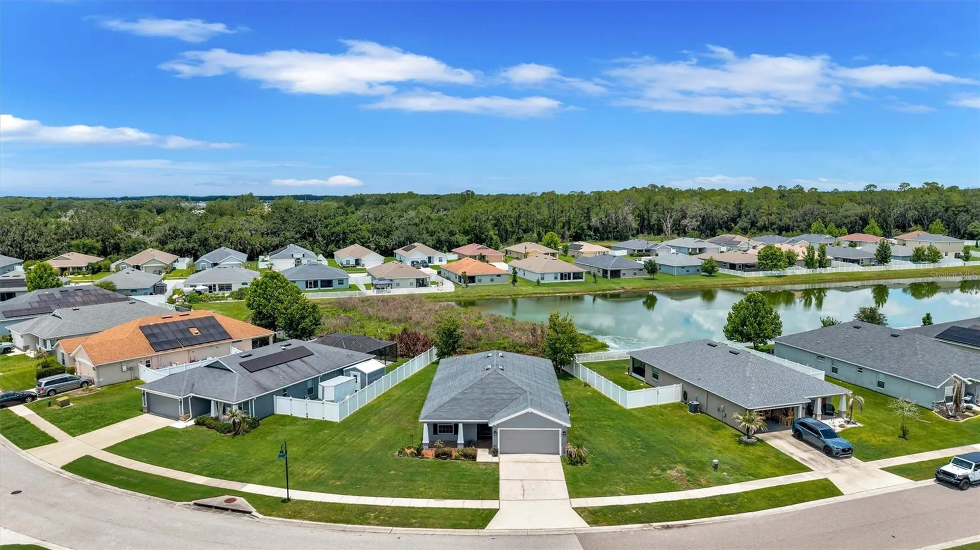7056 Gideon Circle Zephyrhills FL 33541