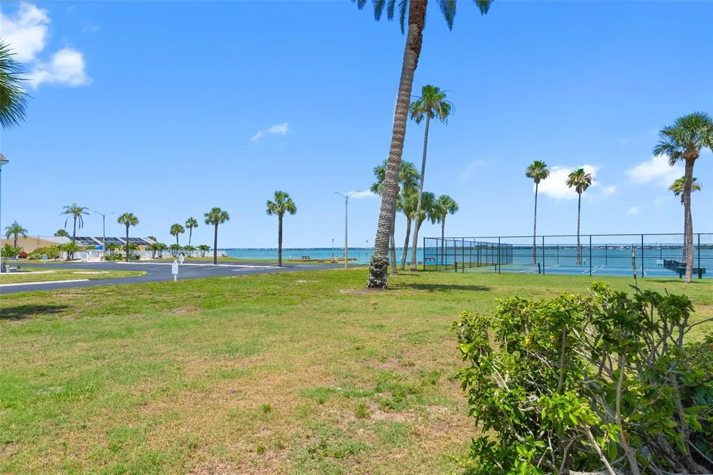 1 Gateshead Drive Dunedin FL 34698