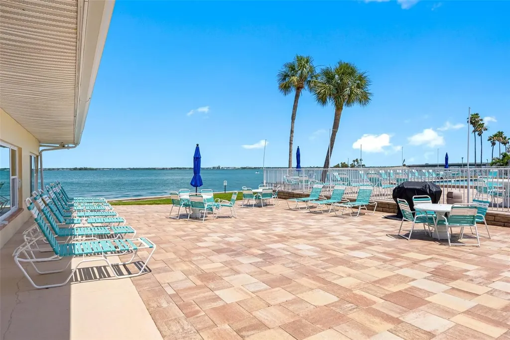 1 Gateshead Drive Dunedin FL 34698