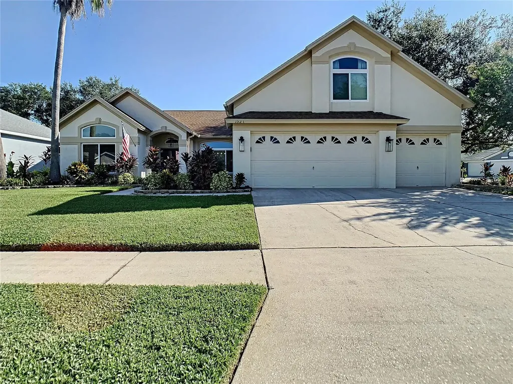 1521 Crooked Stick Drive Valrico FL 33596