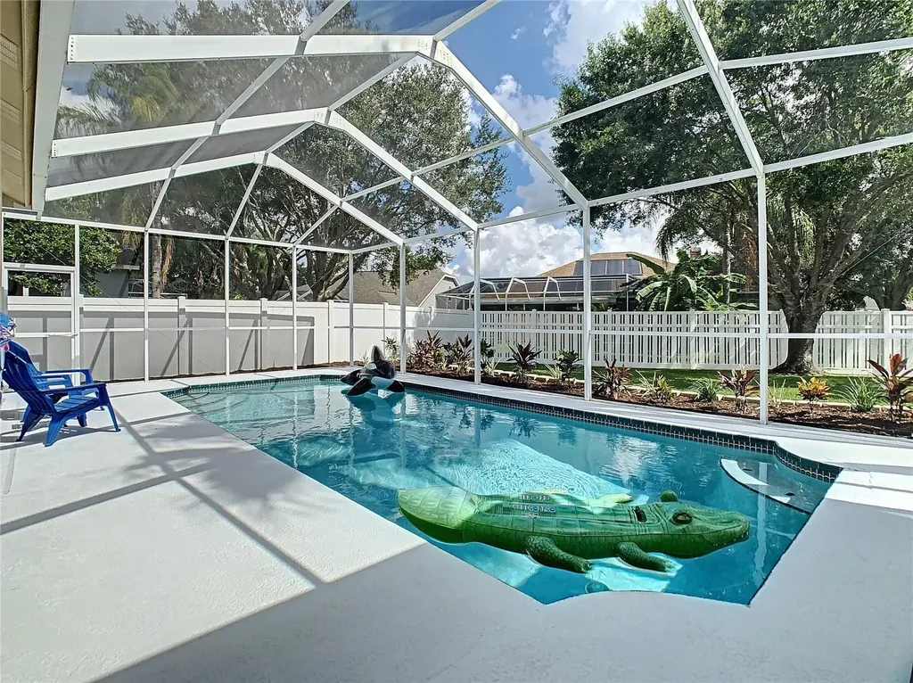 1521 Crooked Stick Drive Valrico FL 33596