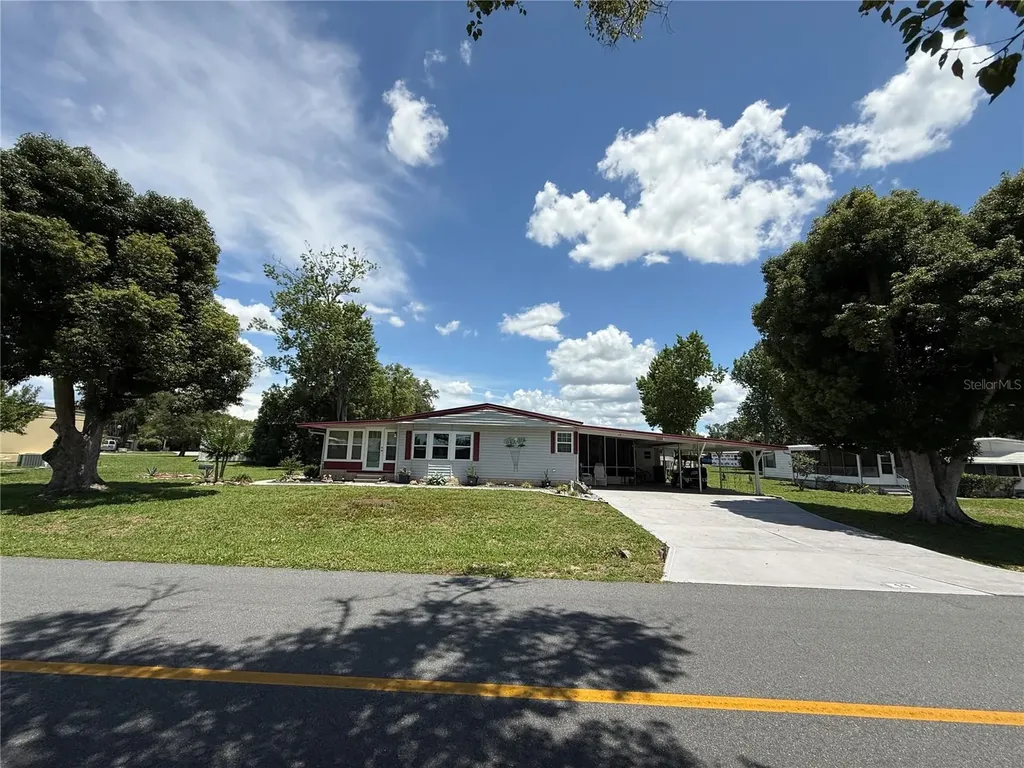 19 Magnolia Lane Wildwood FL 34785