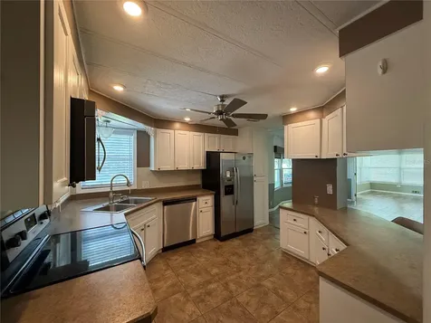 19 Magnolia Lane Wildwood FL 34785