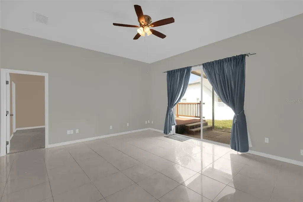 5403 Loma Vista Loop Davenport FL 33896