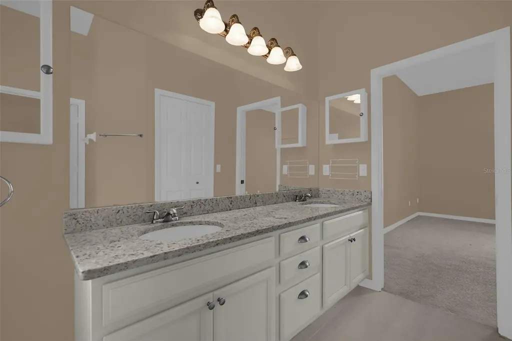 5403 Loma Vista Loop Davenport FL 33896