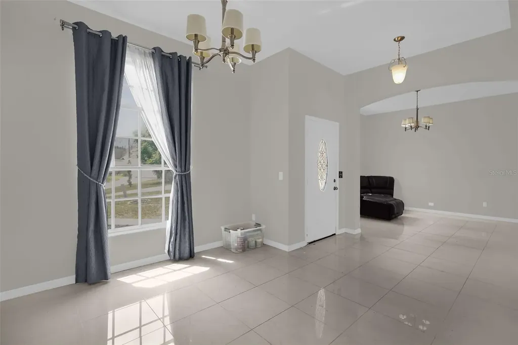5403 Loma Vista Loop Davenport FL 33896