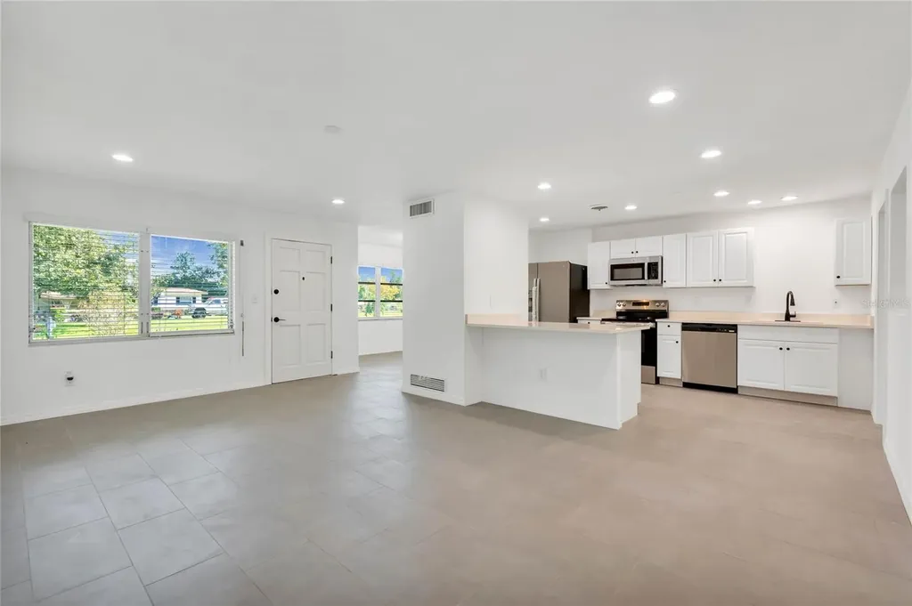 448 Ridge Drive Sanford FL 32773