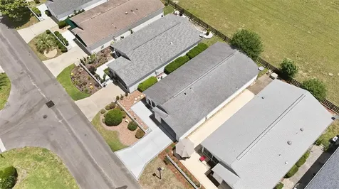 1607 Navidad Street The Villages FL 32162