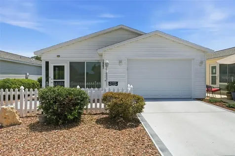 1607 Navidad Street The Villages FL 32162