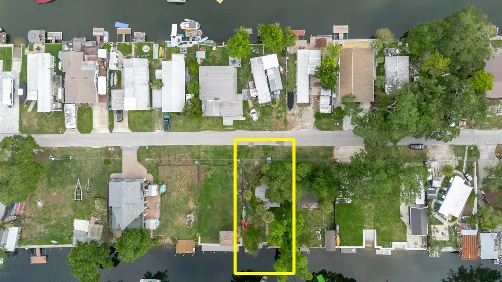 5323 Circle Drive Weeki Wachee FL 34607