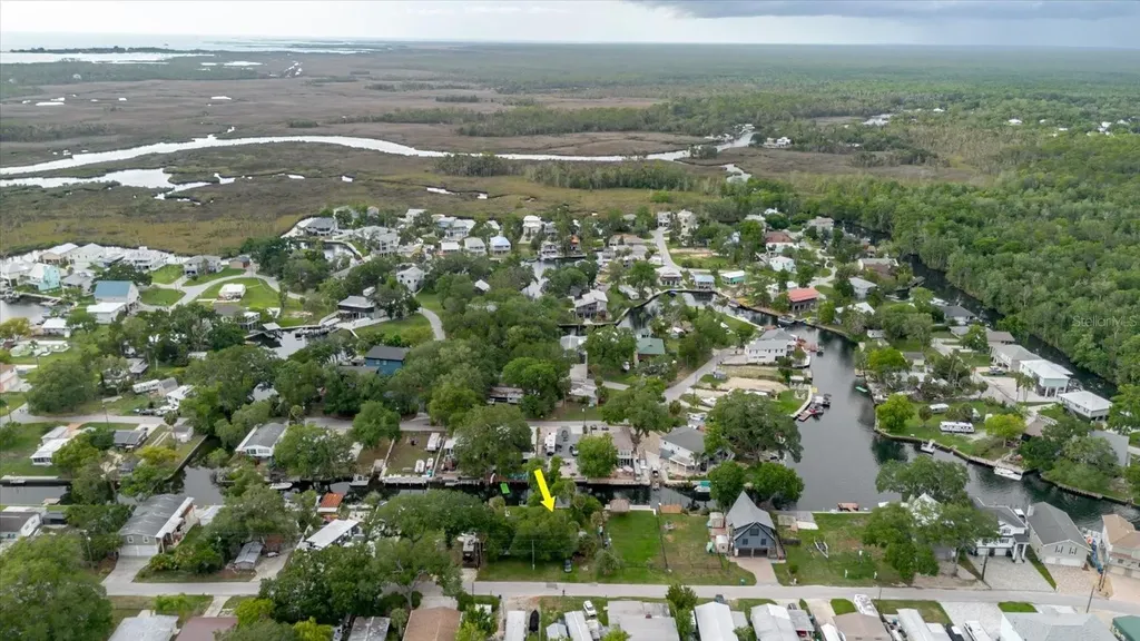 5323 Circle Drive Weeki Wachee FL 34607