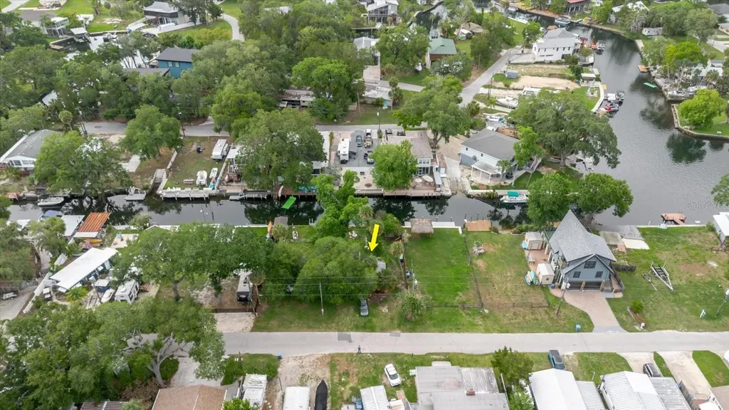 5323 Circle Drive Weeki Wachee FL 34607