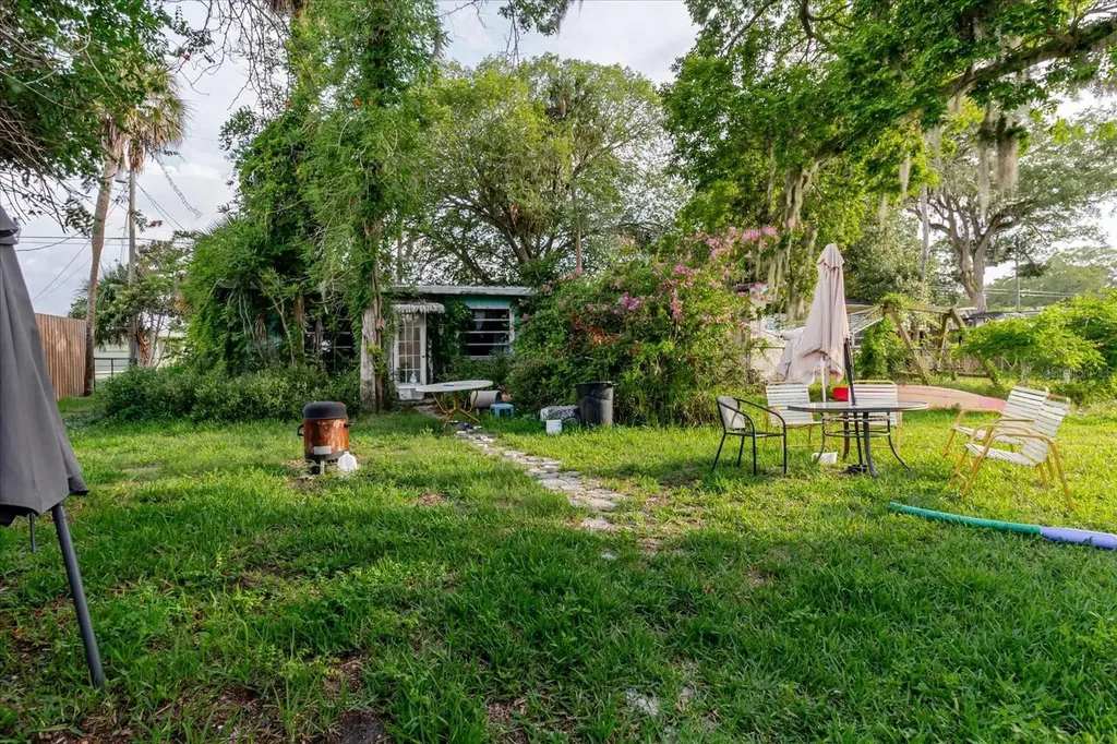 5323 Circle Drive Weeki Wachee FL 34607