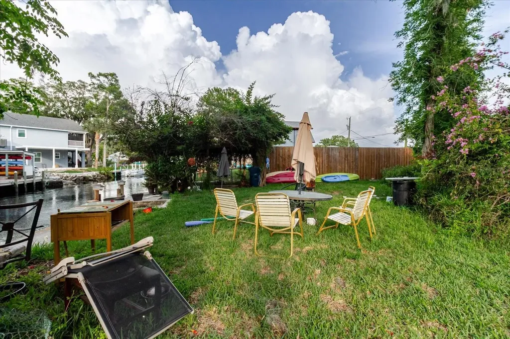 5323 Circle Drive Weeki Wachee FL 34607