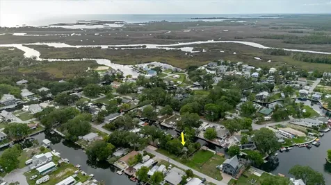 5323 Circle Drive Weeki Wachee FL 34607
