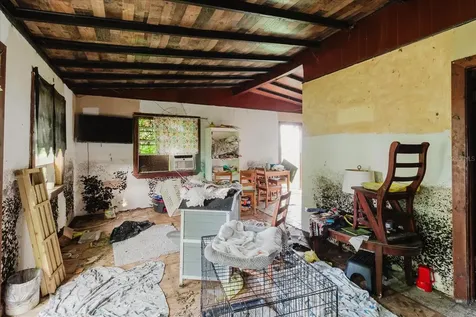 5323 Circle Drive Weeki Wachee FL 34607