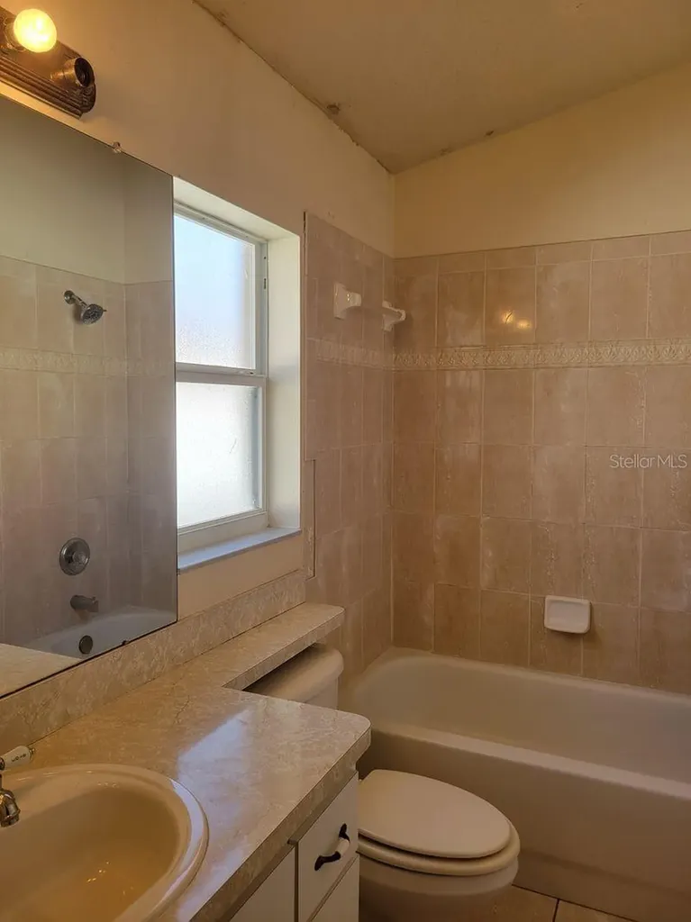 1314 Avonwood Court Lutz FL 33559