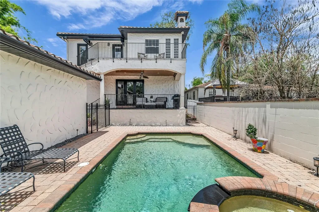 1413 Osceola Court Orlando FL 32806