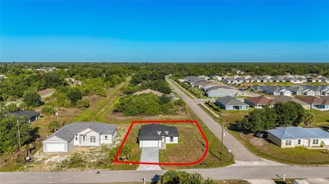 2715 Gisela Road North Port FL 34287