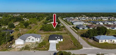 2715 Gisela Road North Port FL 34287