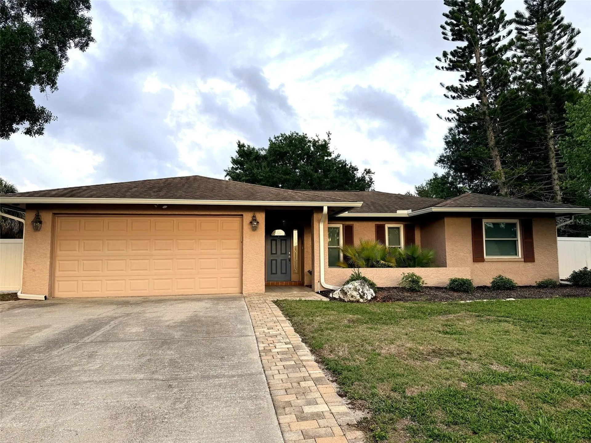 10318 Out Island Drive Tampa FL 33615