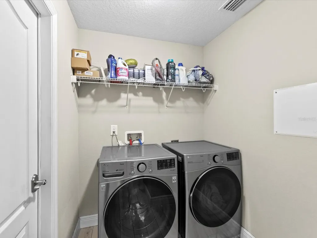 9027 Mavis Road Weeki Wachee FL 34613