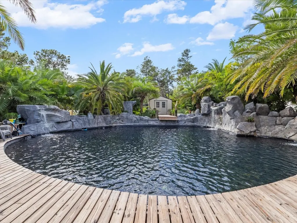 9027 Mavis Road Weeki Wachee FL 34613