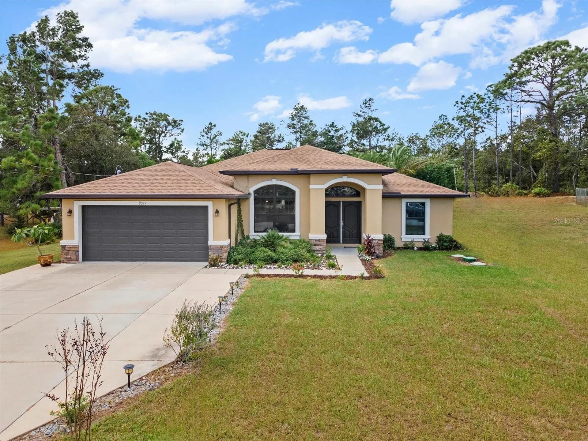 9027 Mavis Road Weeki Wachee FL 34613