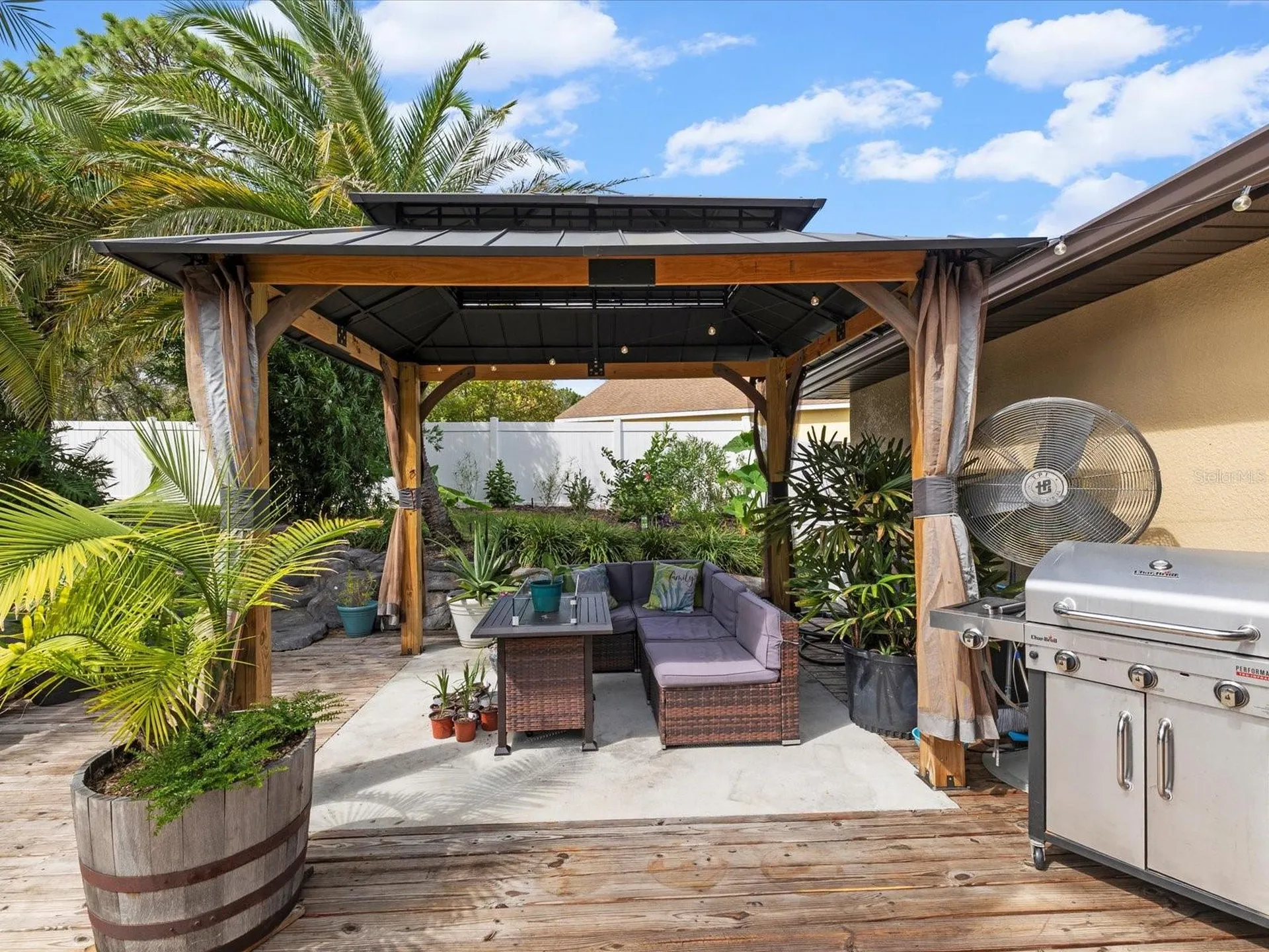 9027 Mavis Road Weeki Wachee FL 34613