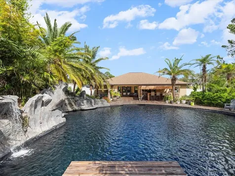 9027 Mavis Road Weeki Wachee FL 34613