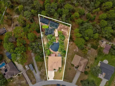 9027 Mavis Road Weeki Wachee FL 34613