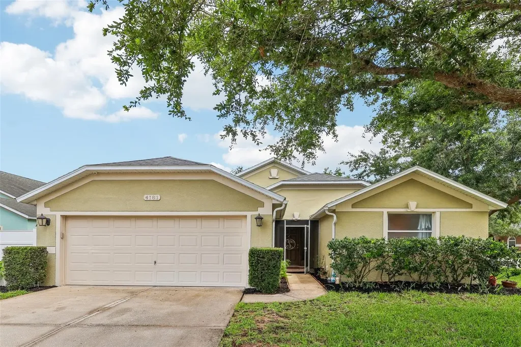 4181 Waltham Forest Drive Tavares FL 32778