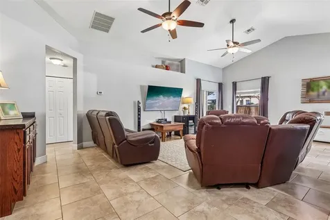 4181 Waltham Forest Drive Tavares FL 32778