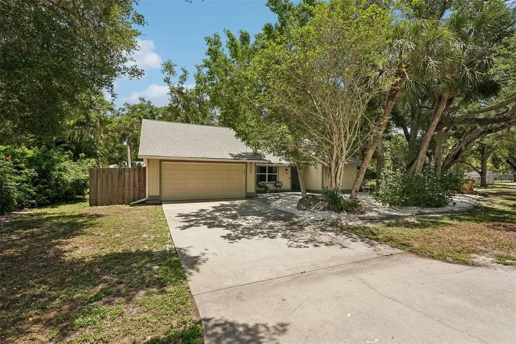 521 Avalon Road Venice FL 34293
