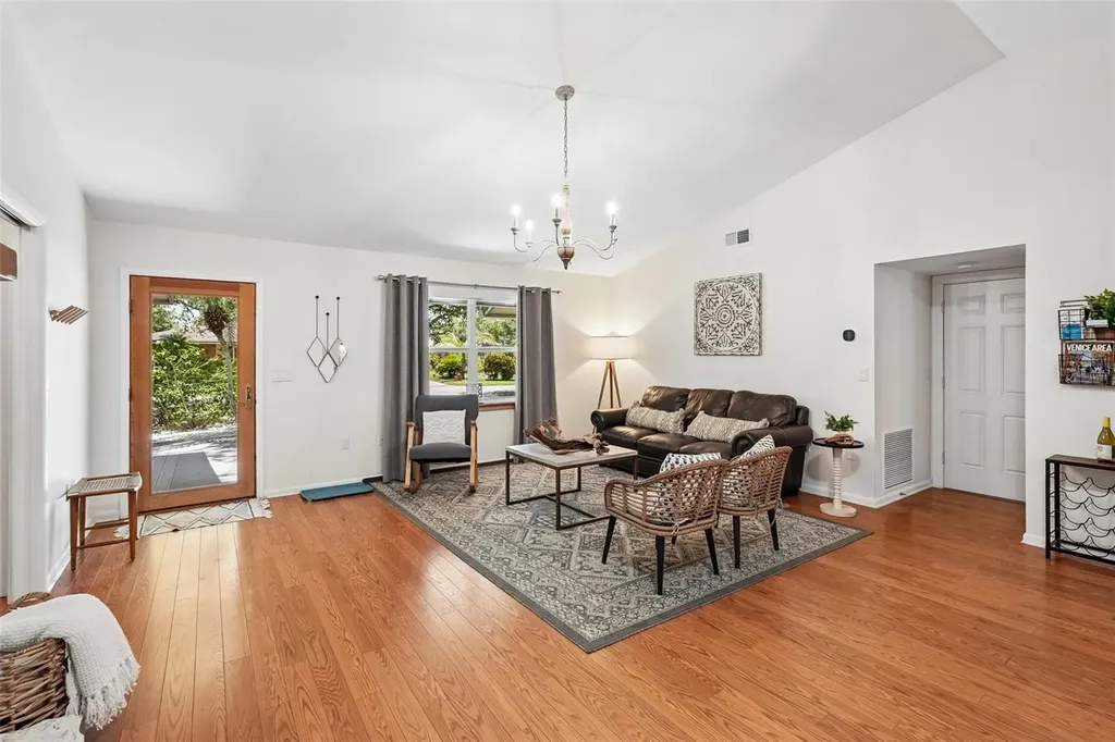 521 Avalon Road Venice FL 34293