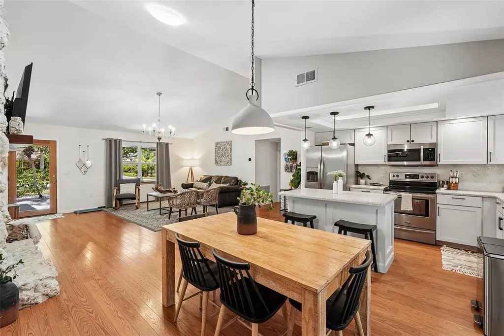 521 Avalon Road Venice FL 34293