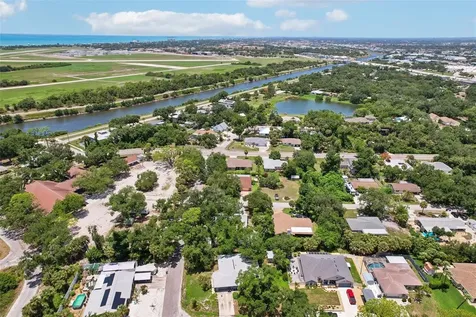 521 Avalon Road Venice FL 34293