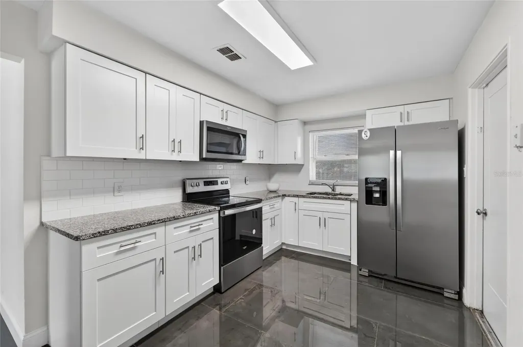 3009 E Fern Street Tampa FL 33610