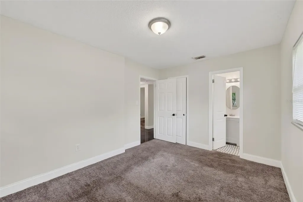3009 E Fern Street Tampa FL 33610