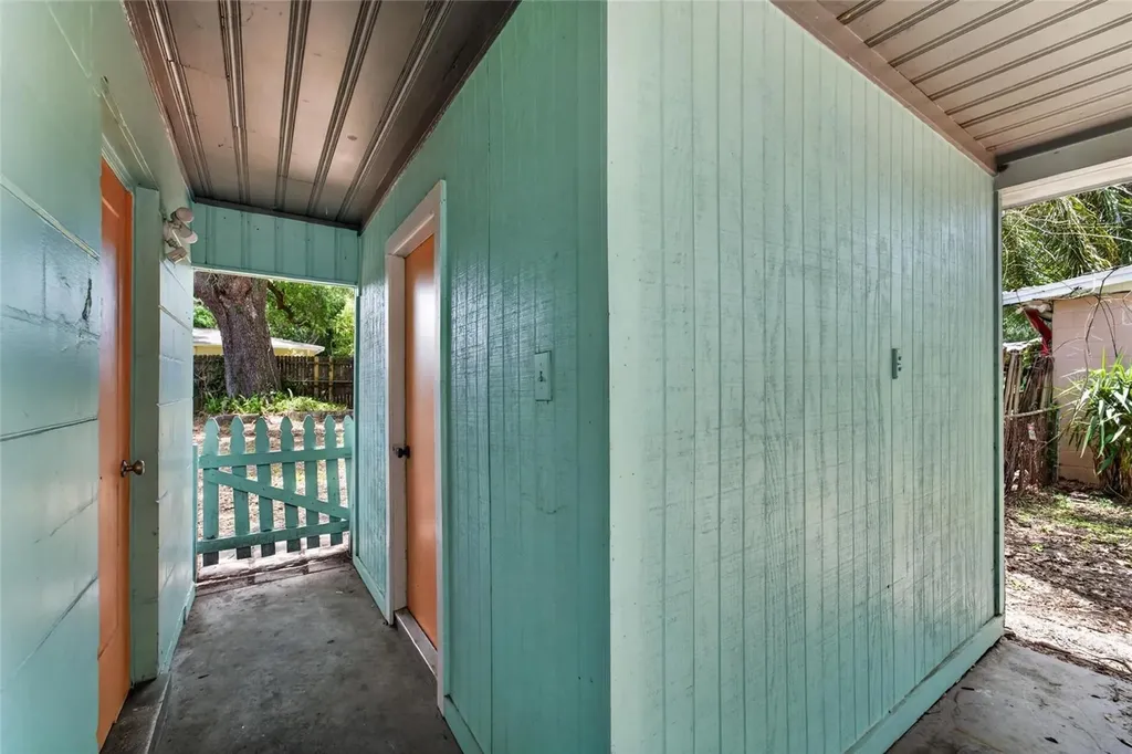 3009 E Fern Street Tampa FL 33610