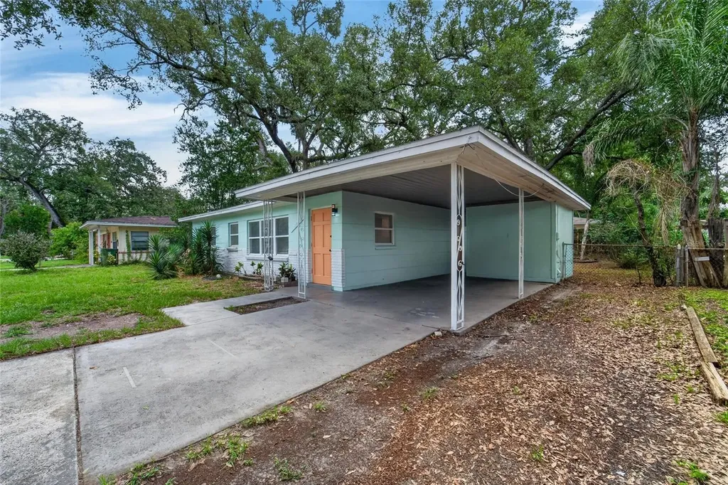 3009 E Fern Street Tampa FL 33610