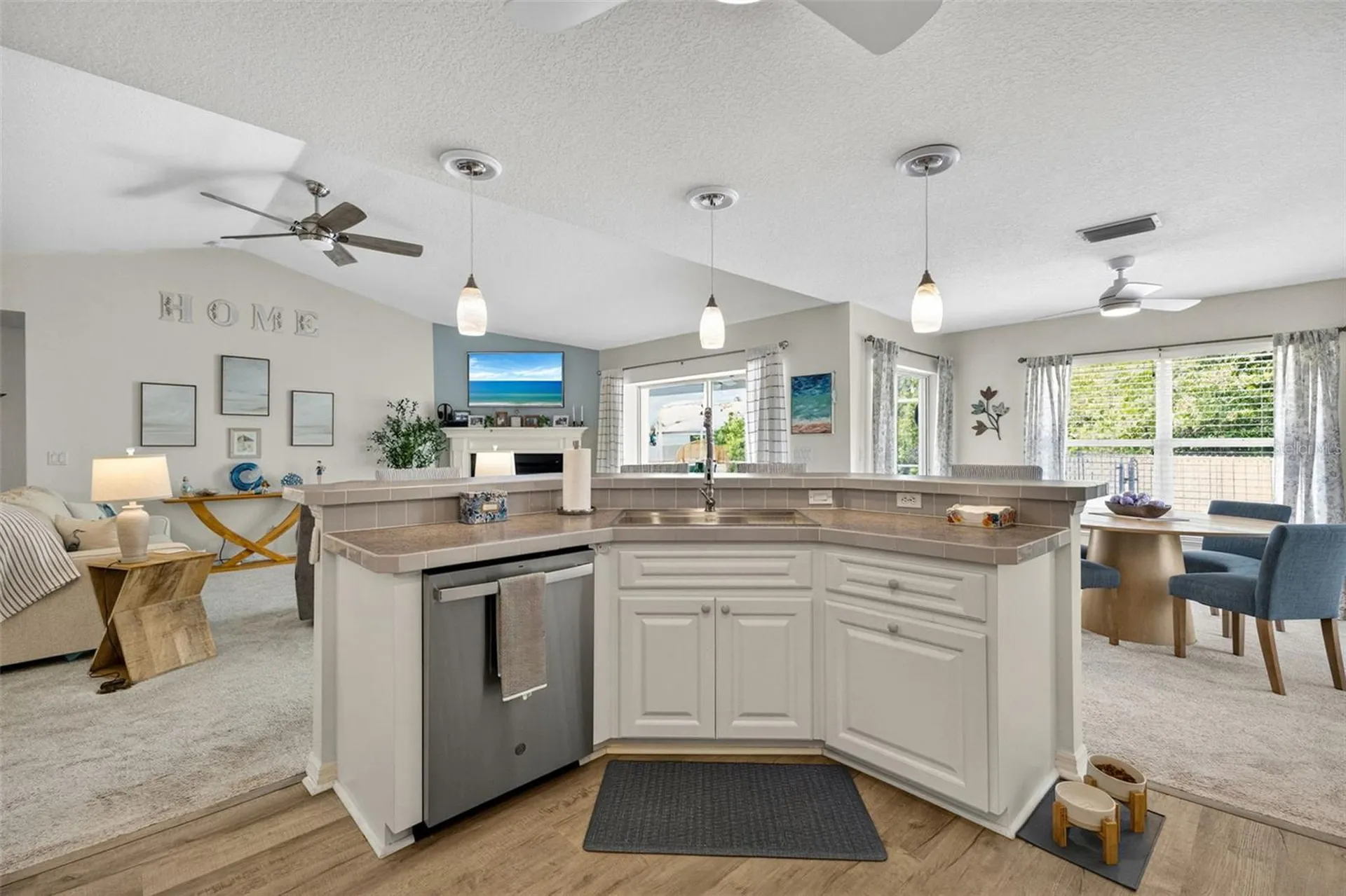 11905 Leon Avenue Port Charlotte FL 33981