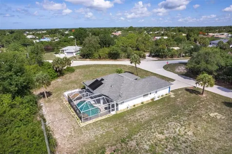11905 Leon Avenue Port Charlotte FL 33981